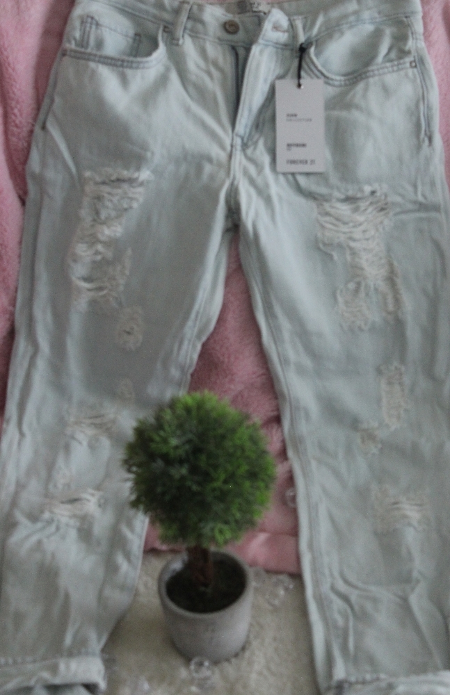 Jeans pants